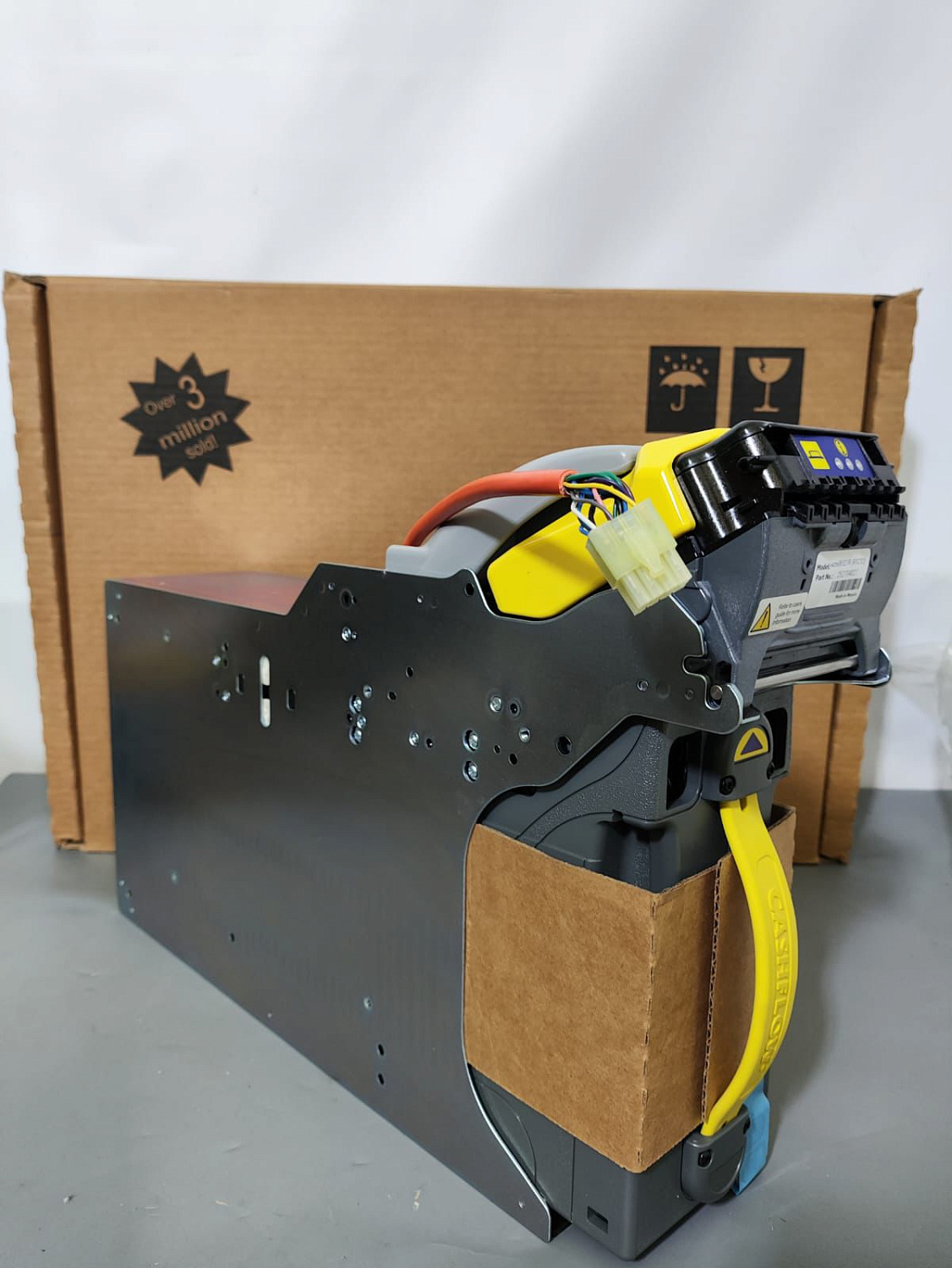 Купить Купюроприемник Mei Advance c BNF-насадкой